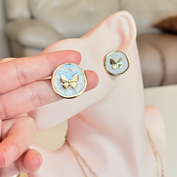 Gold and White Butterfly Earrings - Picture 4 of 10